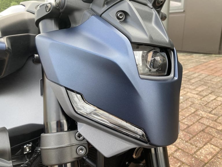 YAMAHA MT-09 Y-AMT - ICON BLUE - BRAND NEW - SAVE 500 AT CRESCENT YAMAHA!