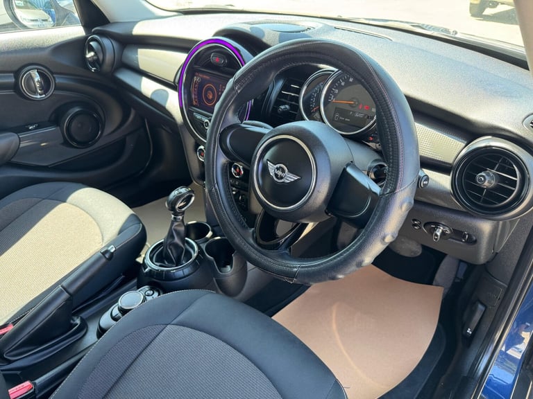 2014 MINI Cooper 1.5 AUTO 5DR Hatchback Petrol Automatic