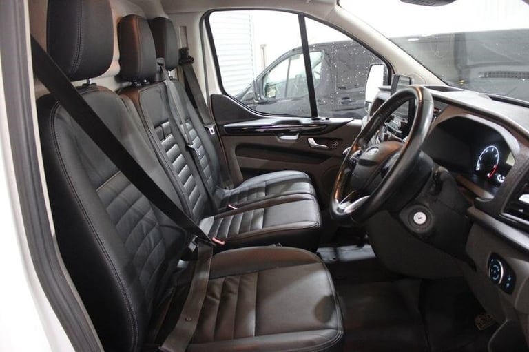 2022 Ford Transit Custom 300 L1 FWD 2.0 EcoBlue 170ps Low Roof Trail Van Panel Van Diesel Manual