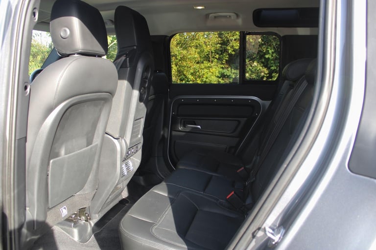2021 Land Rover Defender 110 3.0 D250 MHEV SE Hard Top SUV Auto 4WD MWB Euro 6 (s/s) 5dr PANEL VA...