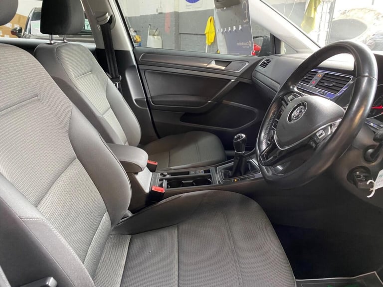 VOLKSWAGEN GOLF 1.5 TSI EVO SE Euro 6 (s/s) 5dr 2018