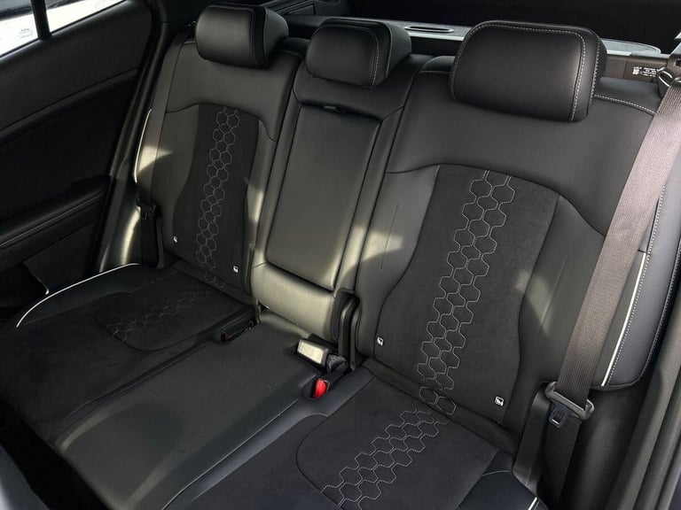 2025 Kia Sportage 1.6 h T-GDi GT-Line SUV 5dr Petrol Hybrid Auto Euro 6 (s/s) (207 bhp) SUV PETRO...