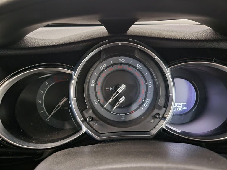 DS AUTOMOBILES DS 3 1.6 BlueHDi Elegance 2017