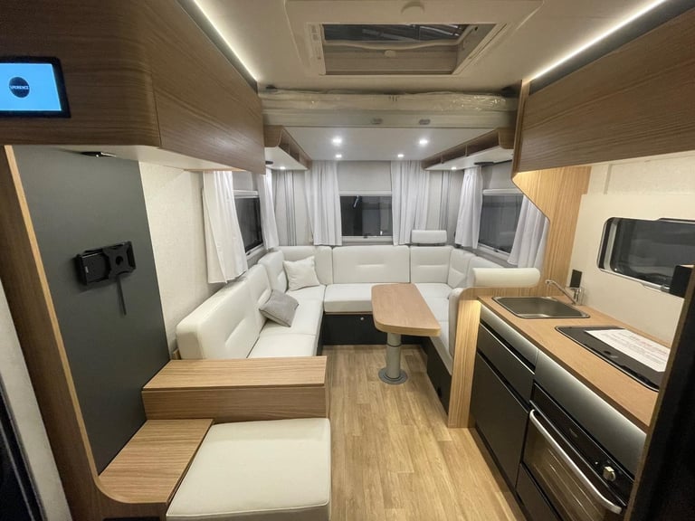 Pilote P720 expression 720 u DIESEL AUTOMATIC 2025
