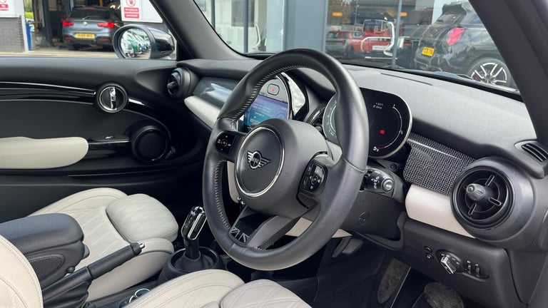 2021 MINI Hatch 1.5 Cooper Exclusive 3dr Auto Hatchback Petrol Automatic