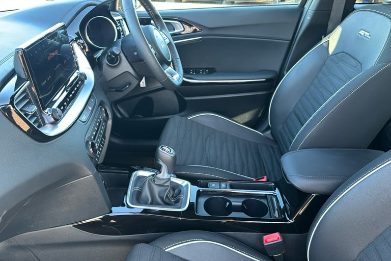  Kia Xceed 1.5 T Gdi Gt Line Suv 5dr Petrol Manual Euro 6 s/s 138 Bhp Petrol