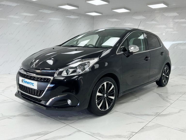2018 Peugeot 208 1.2 PureTech Allure Premium Hatchback 5dr Petrol Manual Euro 6 (s/s) (82 ps Hatc...