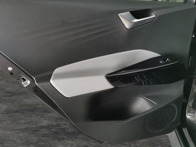 2022 Volkswagen ID.3 Pro Performance 58kWh Family Hatchback 5dr Electric Auto (204 ps) - LED - R ...