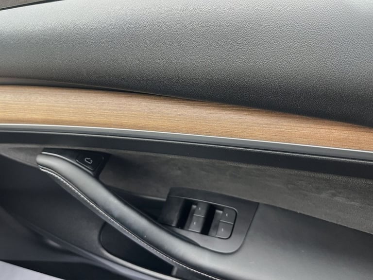 2021 Tesla Model 3 Long Range AWD 4dr Auto SALOON ELECTRIC Automatic