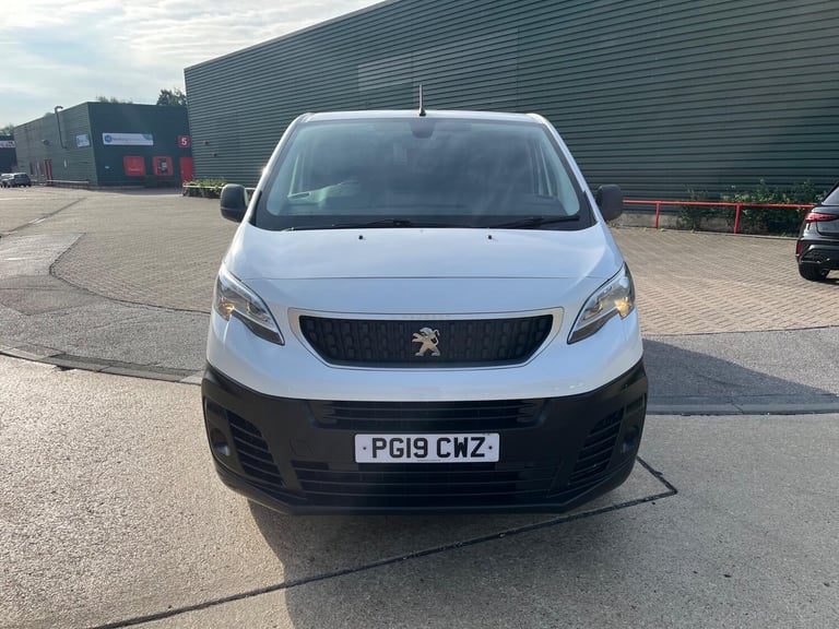 2019 Peugeot Expert 1.5 BlueHDi 1000 Professional Standard Panel Van MWB Euro 6 (s/s) 6dr PANEL V...