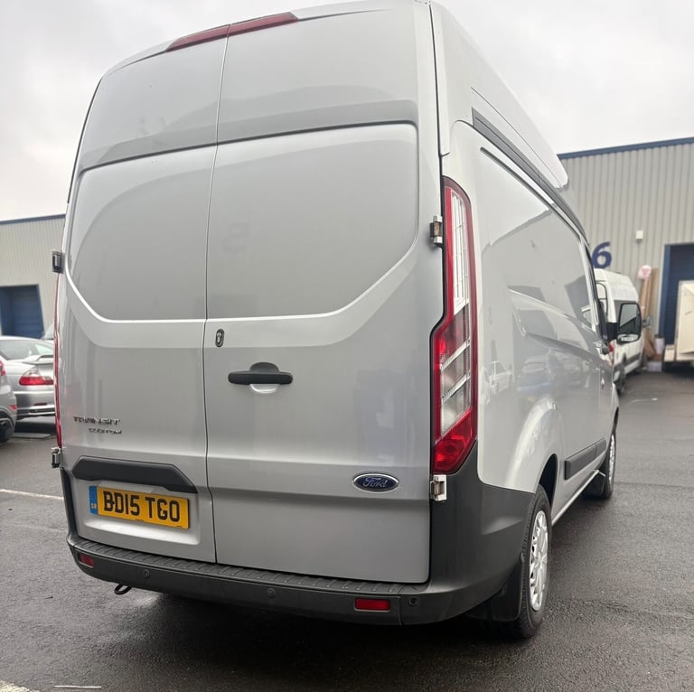 2015 Ford Transit Custom 2.2 TDCi 125ps Low Roof Trend Van PANEL VAN Diesel Manual