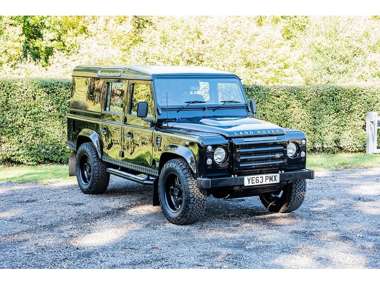 2013 Land Rover Defender XS Utility Wagon TDCi [2.2] PANEL VAN DIESEL Manual