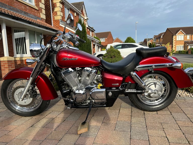 HONDA VT 750 SHADOW CRUISER 2005