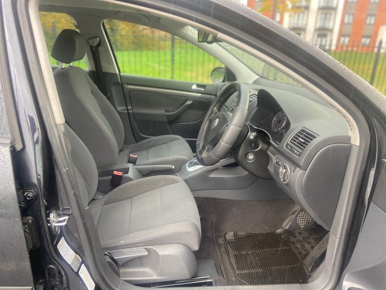 Volkswagen, GOLF, Hatchback, 2005, Semi-Auto, 1896 (cc), 5 doors