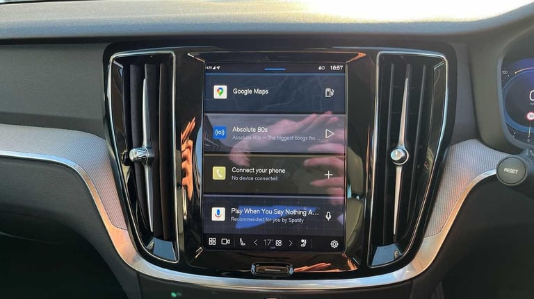  Volvo S60 Plus B5 AWD Mild hybrid Petrol/Electric Hybrid Automatic