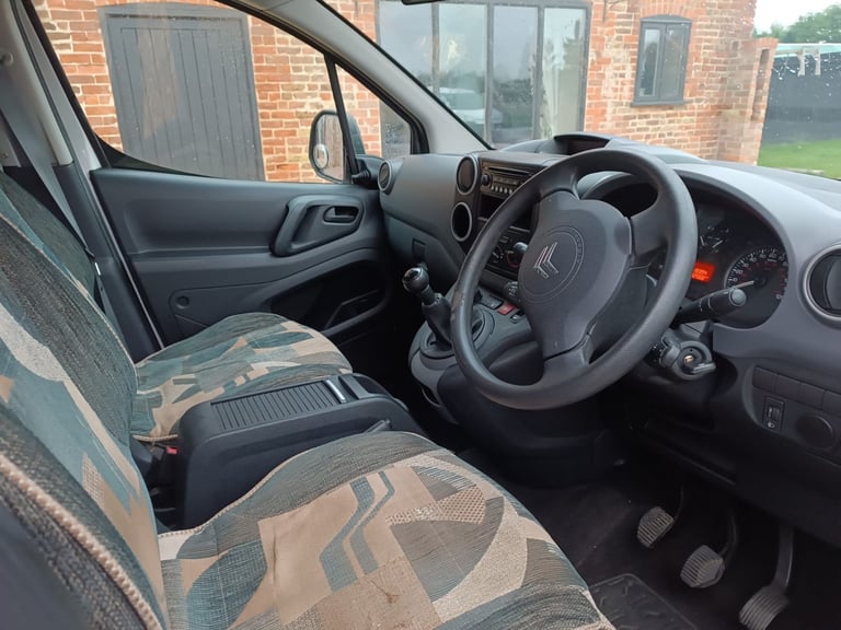 Citroen, BERLINGO Romahome R25 1.6 hdi
