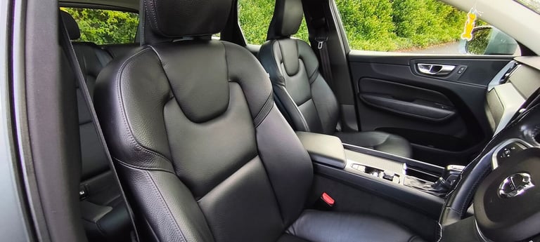 2018 Volvo XC60 2.0L Momentum Pro D4 AWD Auto SUV 5dr Diesel Automatic Euro 6 (188 bhp) SUV Diese...