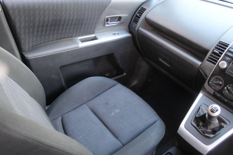 2010 Mazda Mazda5 2.0D Takara 5dr MPV Diesel Manual