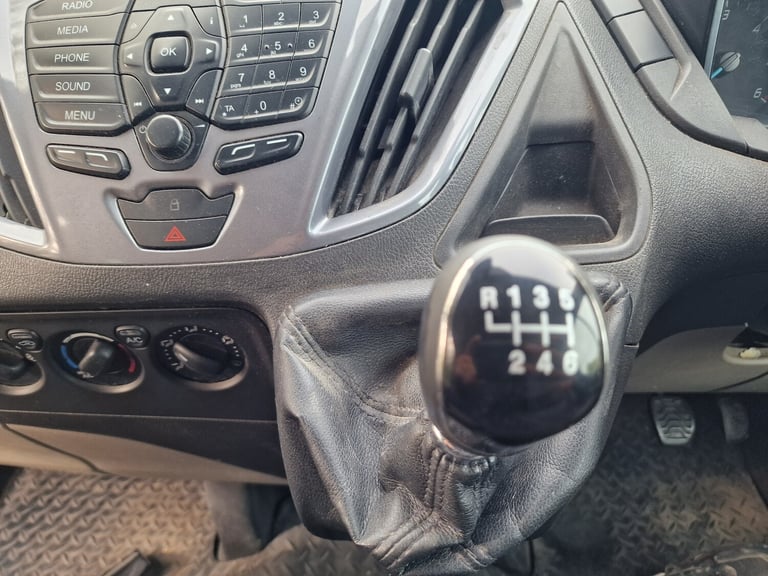 2016 Ford Transit Custom 6 Seat Panel Van  Low 125k Miles  Spares Repairs