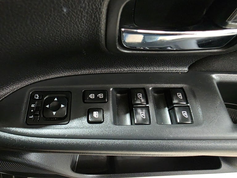 2021 Mitsubishi Outlander 2.0 MIVEC Design CVT 4WD Euro 6 (s/s) 5dr ESTATE Petrol Automatic