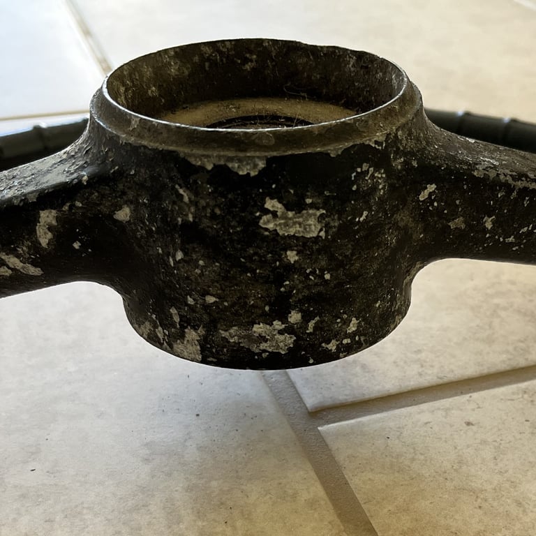 Austin A30 steering wheel 17 inch diameter. OTHER PARTS AVILABLE.