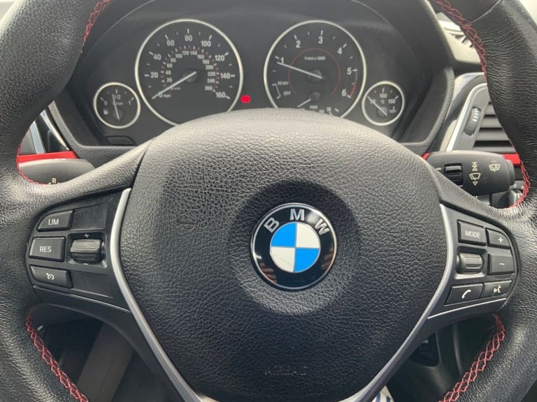 2015 BMW 3 Series 2.0 318d Sport Saloon 4dr Diesel Manual Euro 6 (s/s) (150 ps) Saloon Diesel Manual