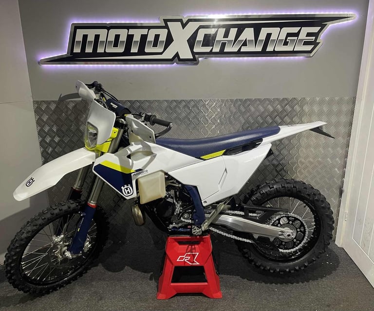 2025 HUSQVARNA 150 TPI...15 HOURS....CLEAN EXAMPLE....£6995.....MOTO X CHANGE 