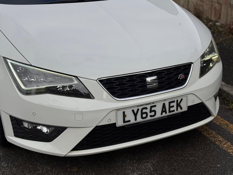 2015 SEAT Leon 1.4 TSI FR Black Technology Euro 6 (s/s) 5dr HATCHBACK Petrol Manual