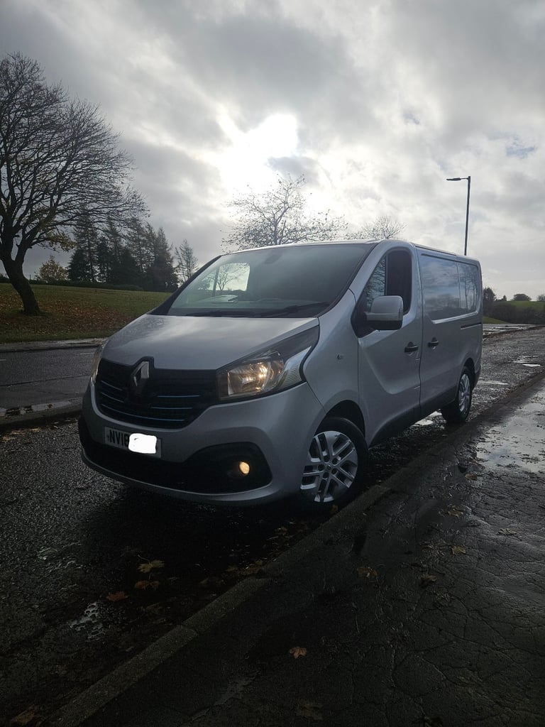 image for 18/ reg Renault trafic ulez comp sim vivaro transit custom expert relay  vito