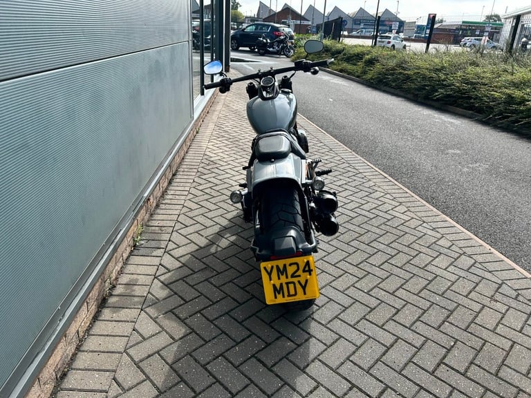 2024 Harley-Davidson SOFTAIL FXFBS FAT BOB 114 FXFBS Billiard Gray (24MY) CUSTOM PETROL Manual