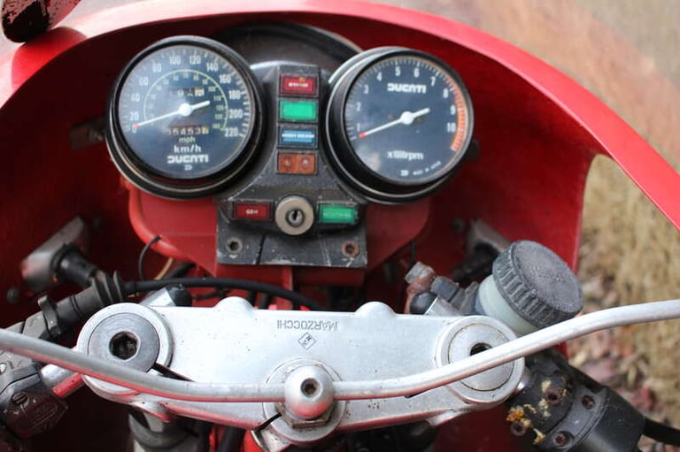 1980 Ducati 900 Mike Hailwood Replica PETROL Manual