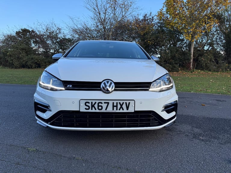 Volkswagen Golf " R " 310 BHP / D.S.G AUTO / 4 MOTION / NEW 19 INCH ALLOYS