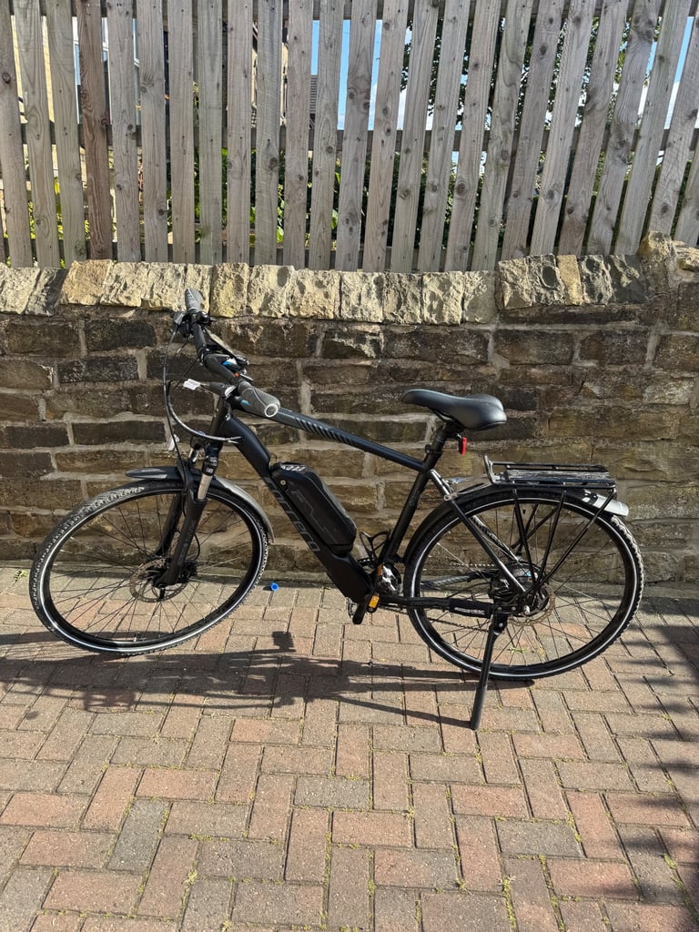 image for 2025 Carrera Crossfire 2.0 Electric Hybrid Bike Like New