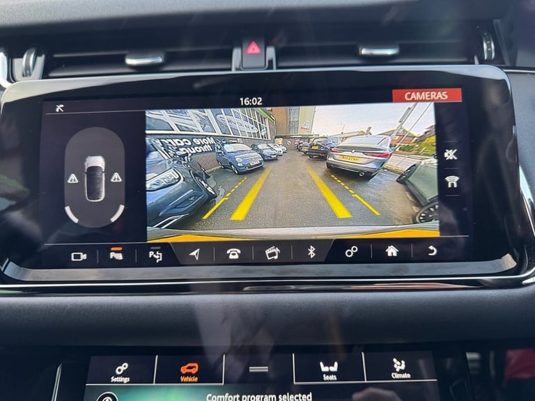 2020 Land Rover Range Rover Evoque 2.0 D180 R-Dynamic SE 5dr Auto ESTATE DIESEL Automatic