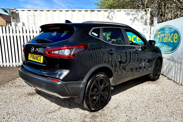 CAN'T GET CREDIT? CALL US! Nissan Qashqai 1.5 dCi N-Connecta, Manual - £199 DEPOSIT, £76 PER WEEK