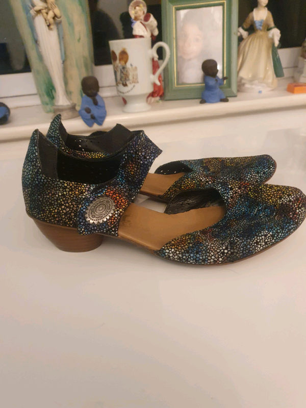 Shoe bundle