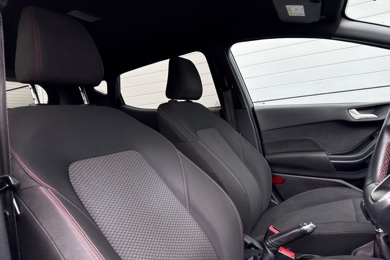 2019 Ford Fiesta 1.0T EcoBoost ST-Line Euro 6 (s/s) 5dr Hatchback PETROL Manual