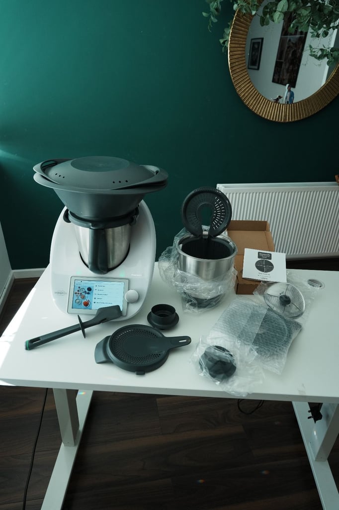 🌟 Thermomix TM6 – Complete Set + Extras 🌟