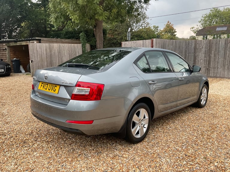 2013 Skoda Octavia 1.6 TDI CR SE 5dr HATCHBACK Diesel Manual
