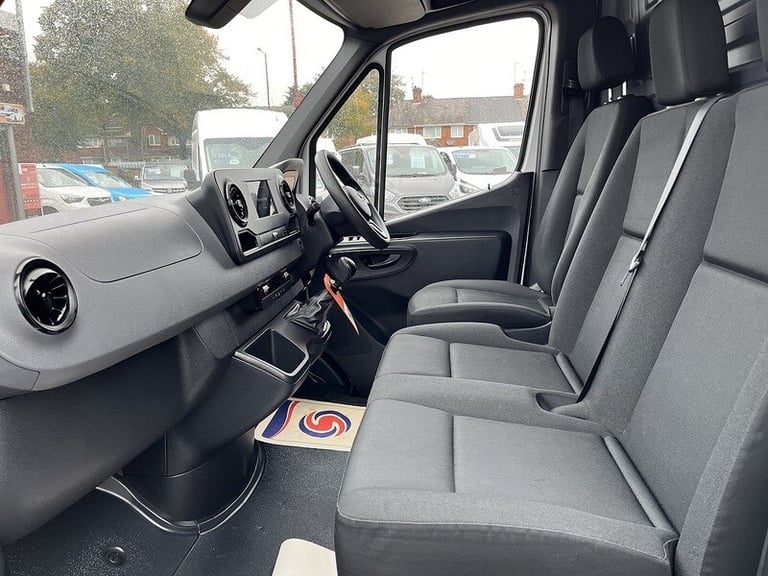 2022 Mercedes-Benz Sprinter 3.5t H1 Premium Van PANEL VAN DIESEL Manual