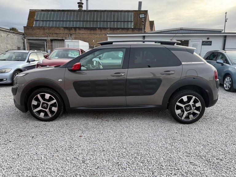2015 Citroen C4 Cactus 1.6 BlueHDi Flair Hatchback 5dr Diesel Manual Euro 6 (s/s) (100 ps) HATCHB...
