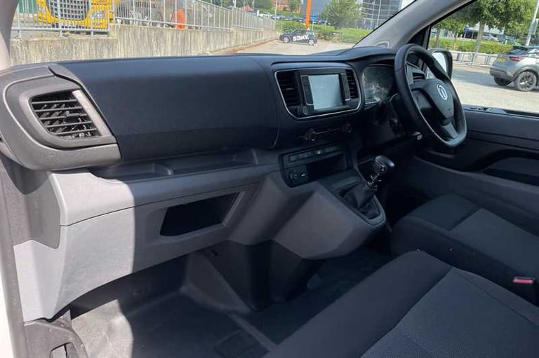 2022 Vauxhall Vivaro 1.5 Turbo D 2900 Dynamic Panel Van 6dr Diesel Manual L2 H1 Euro 6 (s/s) (10 ...