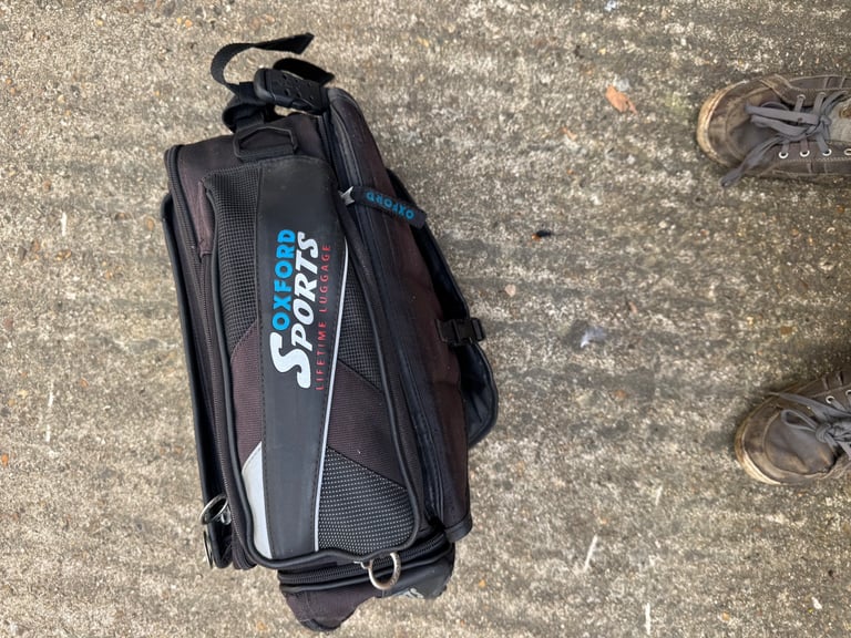 Oxford Sports Lifetime Luggage 