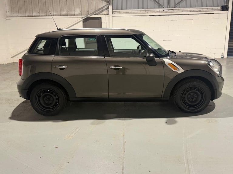 2012 MINI Countryman 1.6 One Euro 5 (s/s) 5dr HATCHBACK Petrol Manual
