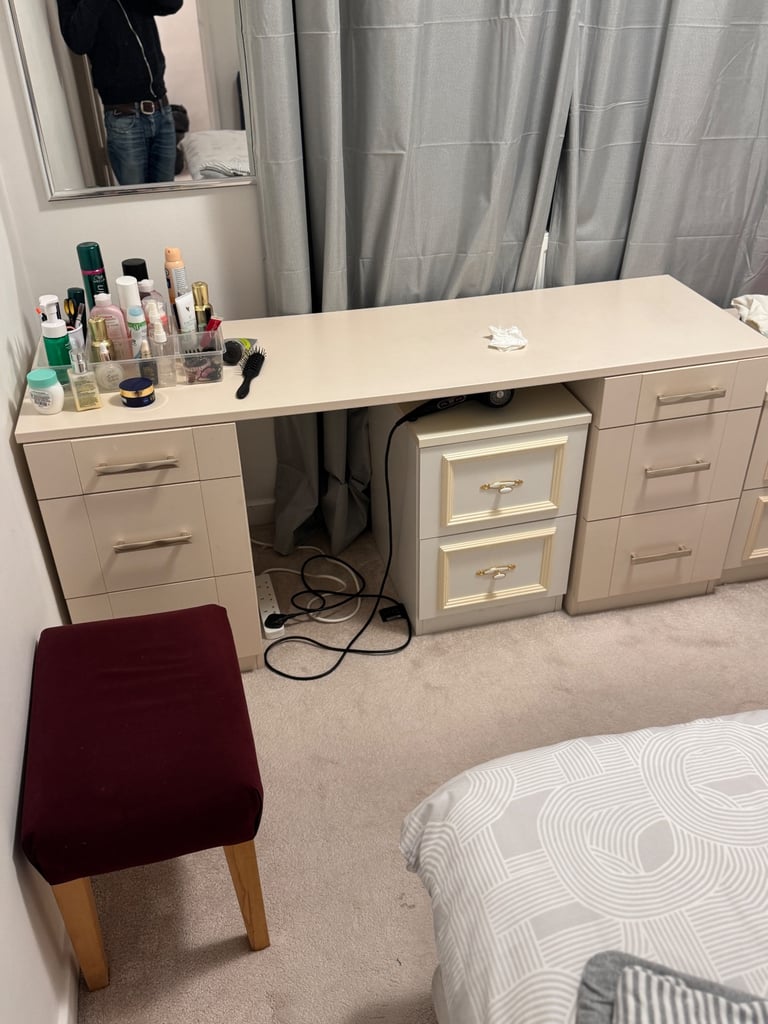 image for White Dressing Table