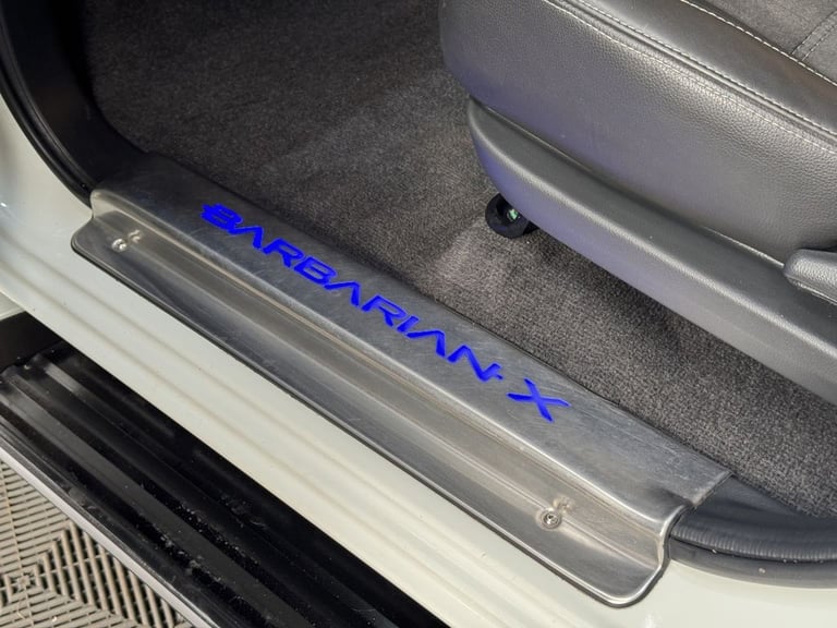 2020 Mitsubishi L200 2.2 DI-D DC Barbarian X Pickup Double Cab 4dr Diesel Auto 4WD Euro 6 (s/s)  ...