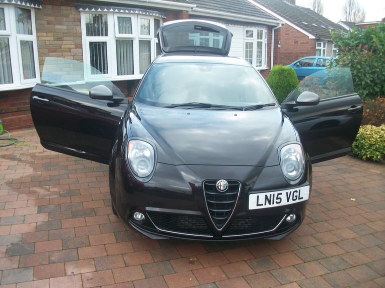 Alfa Romeo, MITO, Q V Line Hatchback, 2015, Manual, 875 (cc), 3 doors