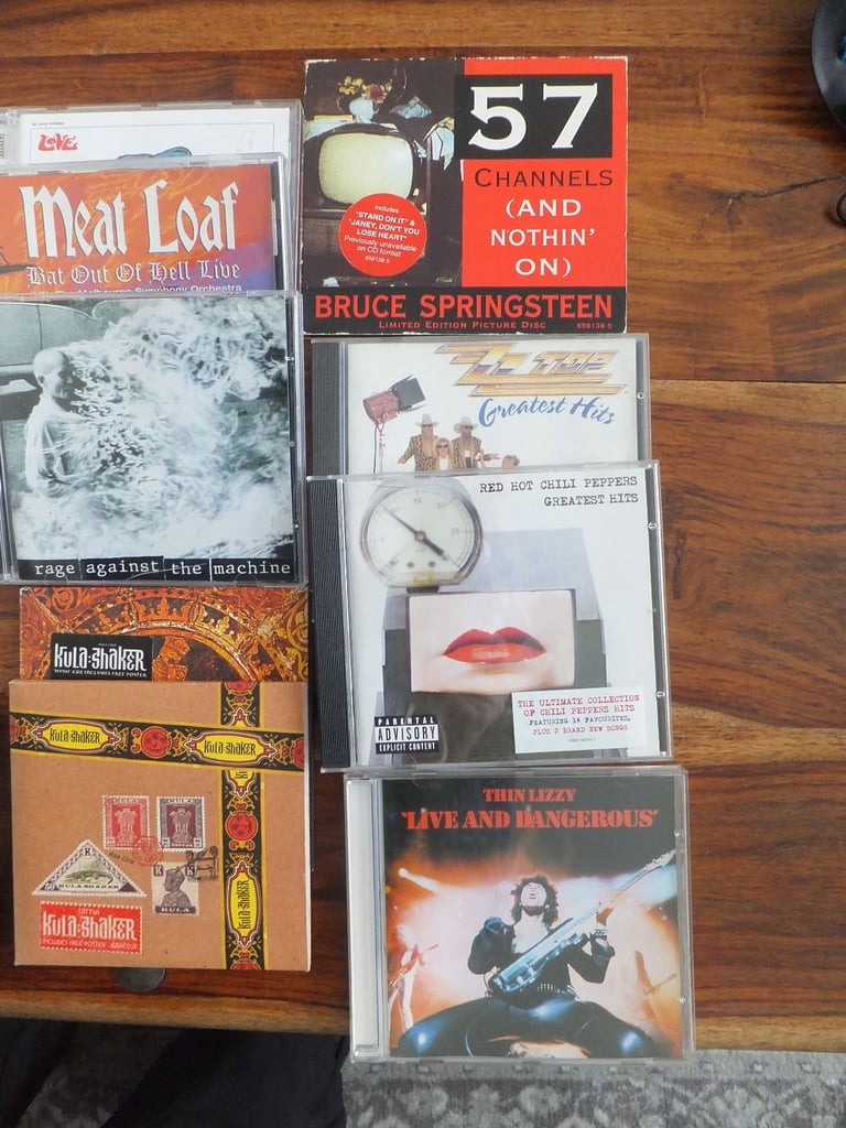  MASSIVE 275 Lot CDs Albums + hologram cds Music Record shop or Collectors 13 images signs