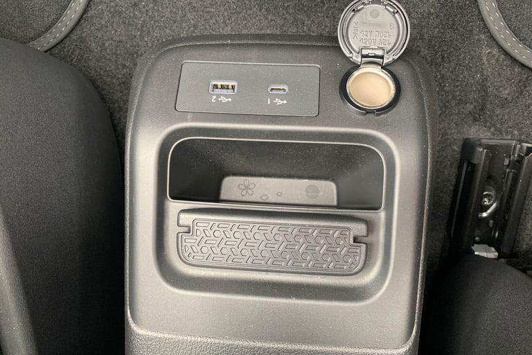 2025 Nissan ARIYA 225kW Evolve 87kWh 22kWCh 5dr e-4ORCE Auto Hatchback Electric Automatic