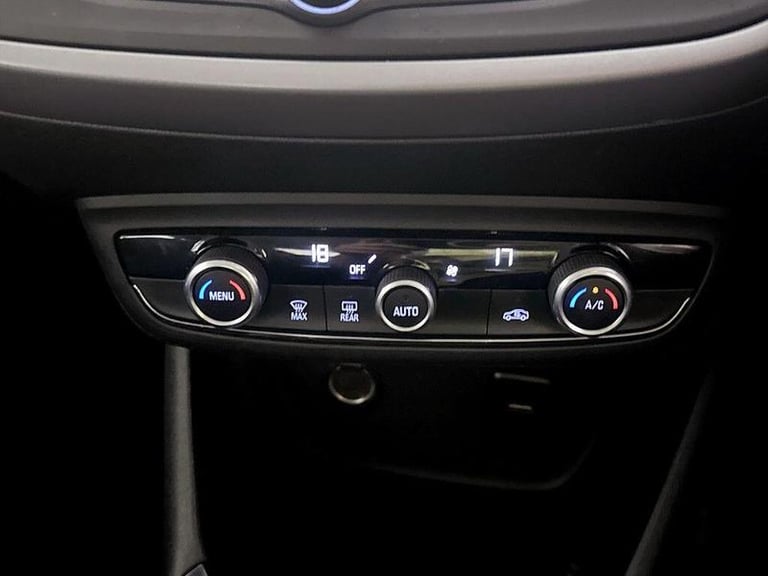 2019 Vauxhall Crossland X 1.2 SE 5dr HATCHBACK PETROL Manual
